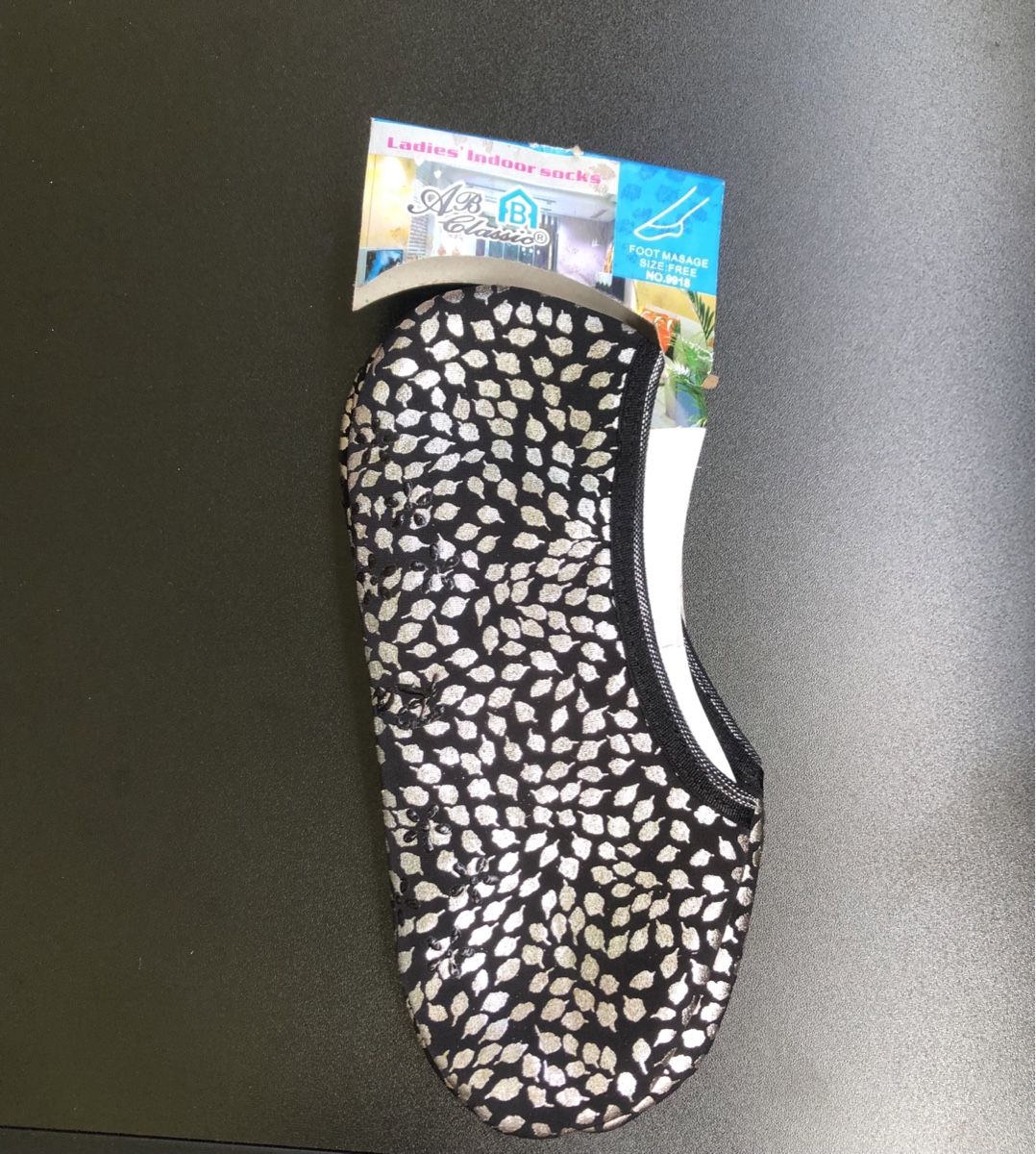 Socken: Damen Indoor Socken neu mit Muster – Neu und originalverpackt aus St.Gallen von nitka.