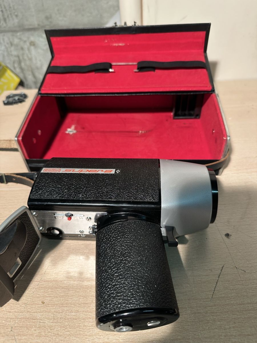 Videocamere: Caméra Super 8 Eumig Viennette: Vintage – Usato da Lausanne venduto da artnouveau04 8