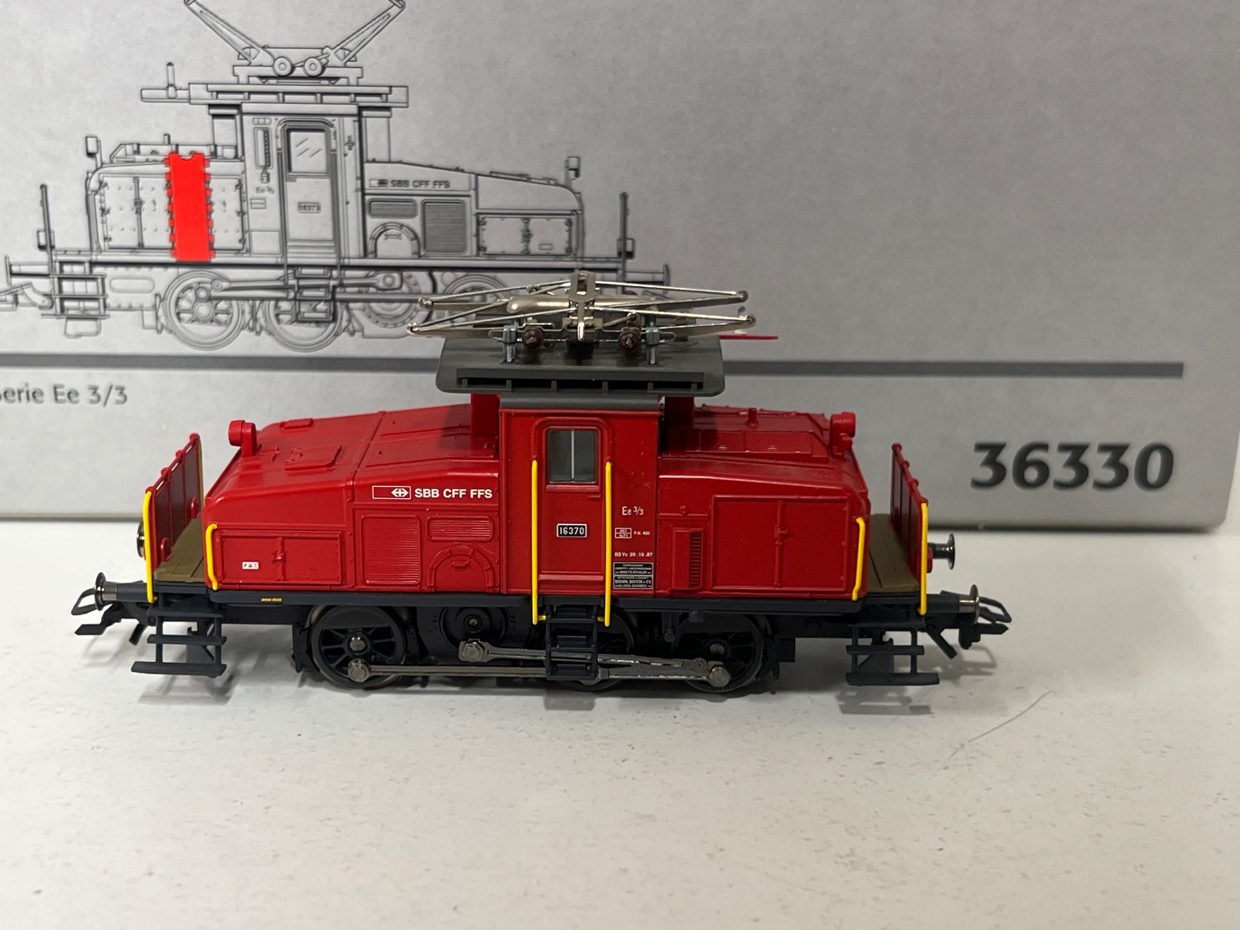 Märklin Modelleisenbahnen: Märklin 36330 Ee 3/3 ROT SBB DIGITAL AC H0 – Neu (gemäss Beschreibung) aus Neuenhof von ludovicco 1