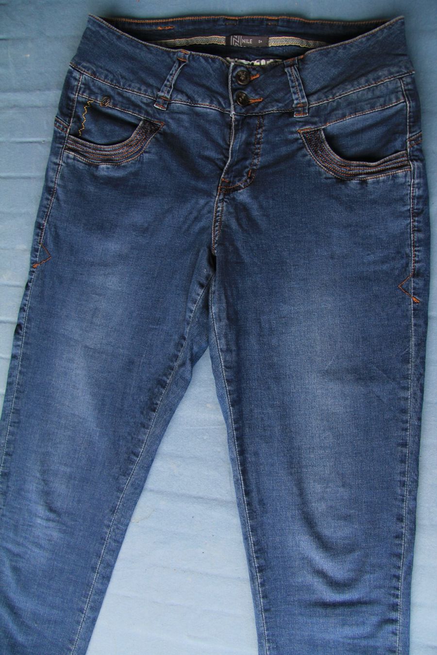 Nile Jeans: Jeans Hose Nile 6/8 – Usato da Meiringen venduto da Dunkel1 2