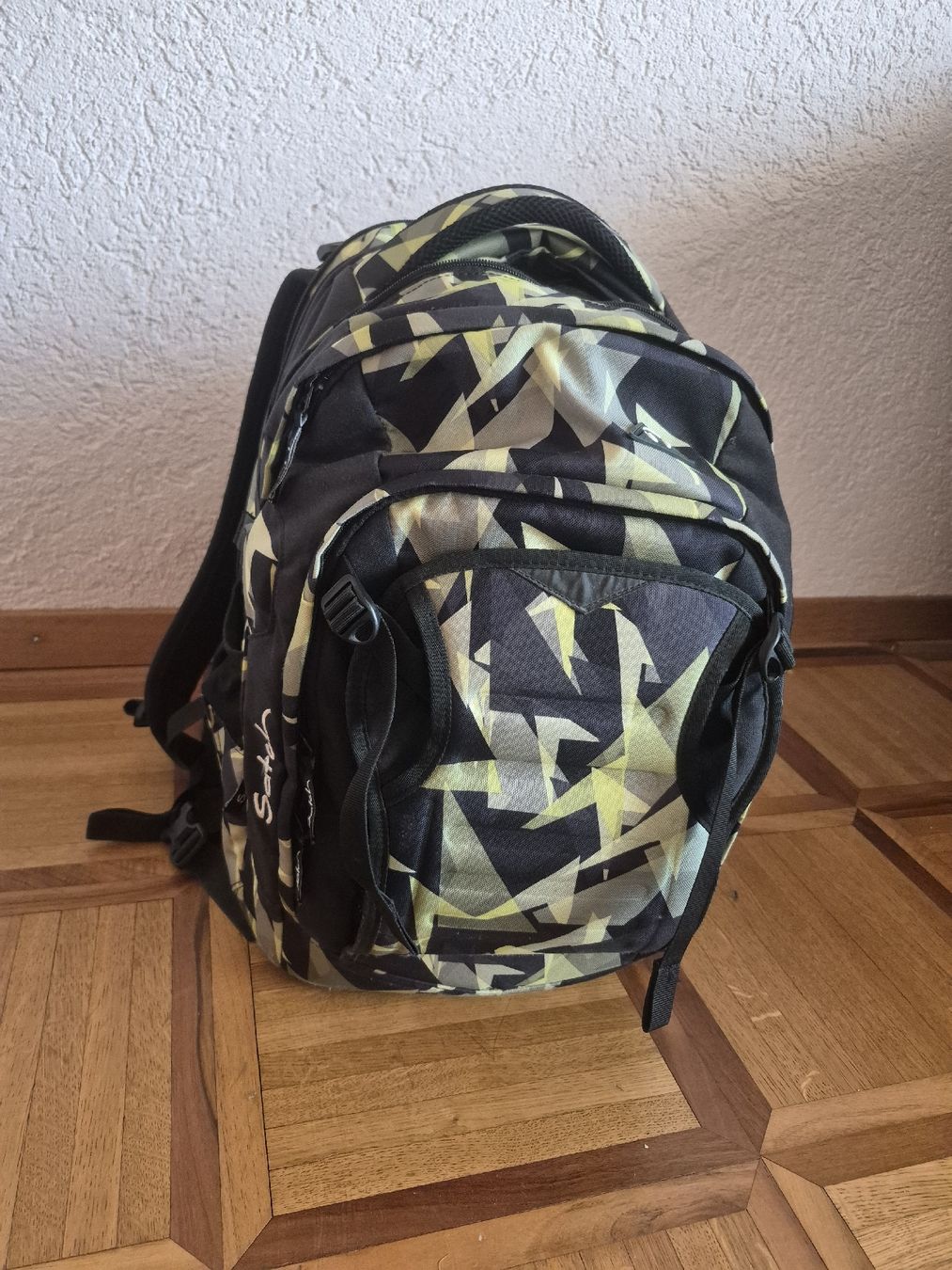 Satch Borse & Zaini: Satch Rucksack mit Regenschutz, 4 Fächer+ Flaschenhalter – Usato da Belp venduto da jul_56lk 1