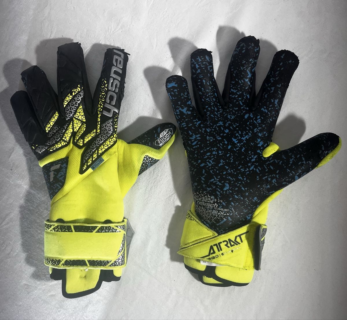 Reusch Altri accessori da uomo: Reusch Goaliehandschuhe, Grösse 10.5 – Usato da Wallisellen venduto da maxiking.21