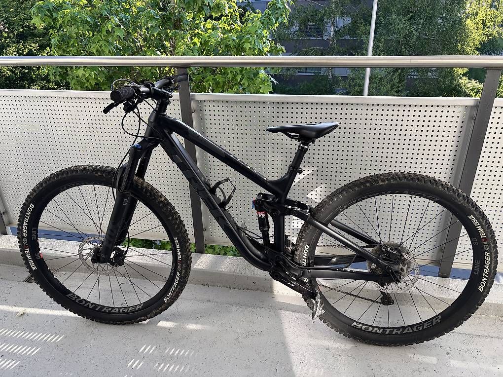 Trek Biciclette: TREK Fuel EX 8 29, Rahmengrösse 17.5" – Usato da Rotkreuz venduto da Bonito77 2