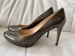 Pumps olivgrün metallic Leder Grösse 39,5 Marke PRADA  NEU !