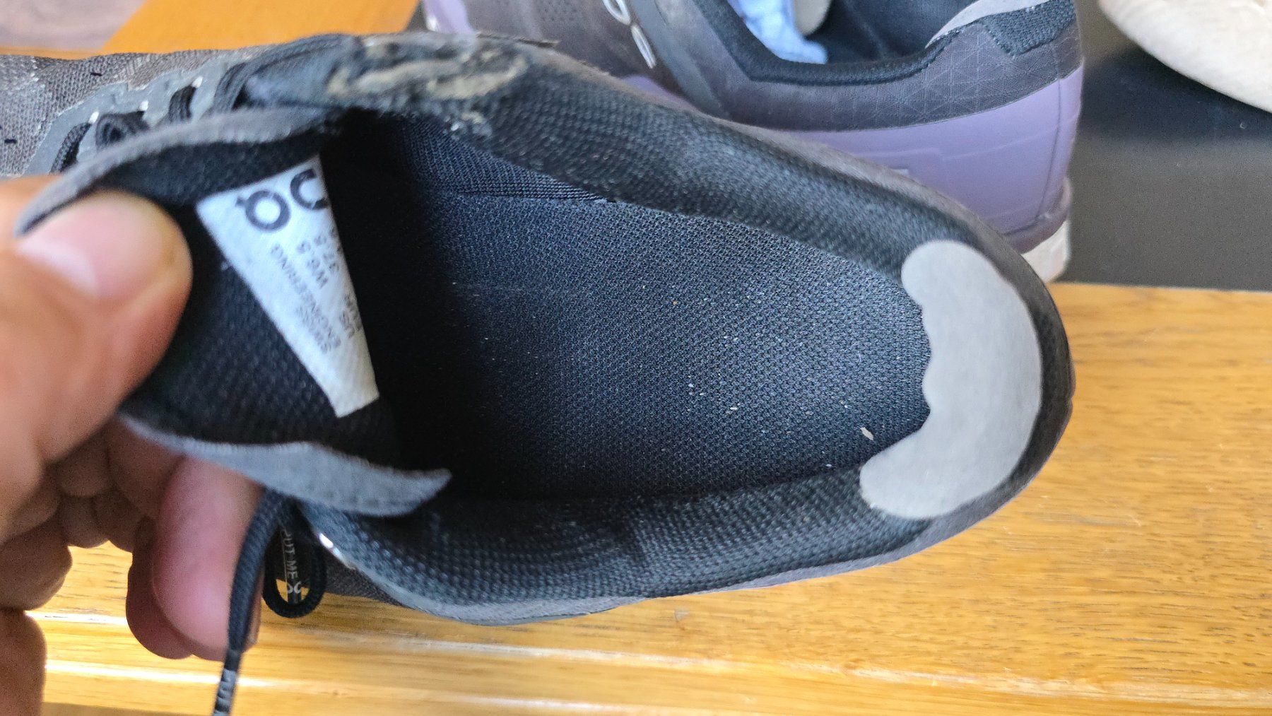 On Damenschuhe: ON Cloud  schuhe EU 37.5 – Gebraucht aus Wallisellen von theblacksheep 7