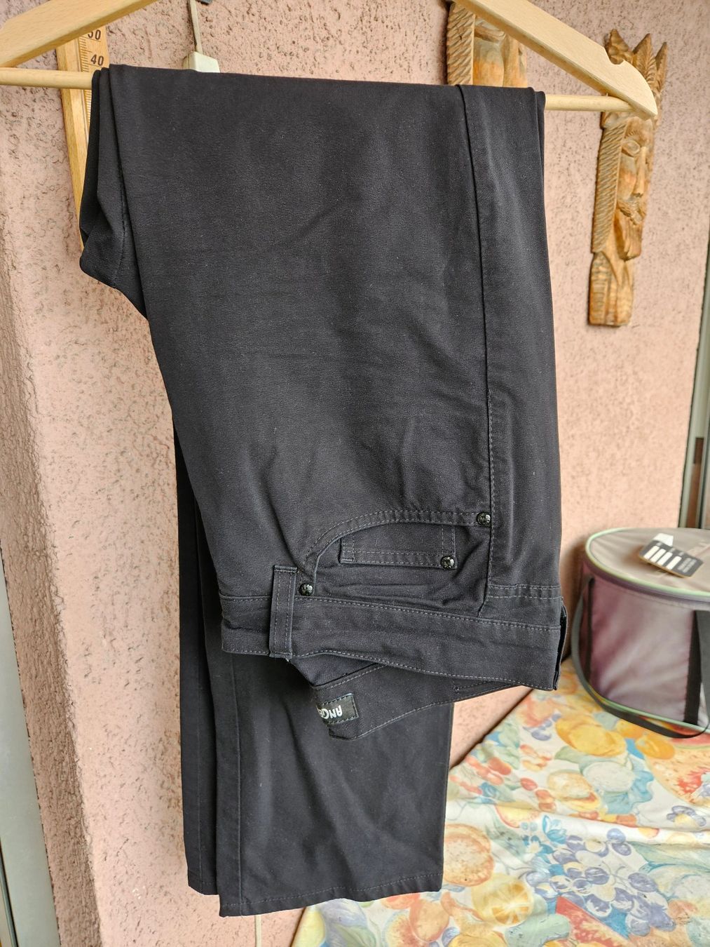 Angels Pantaloni: Hose – Usato da Birsfelden venduto da jas54