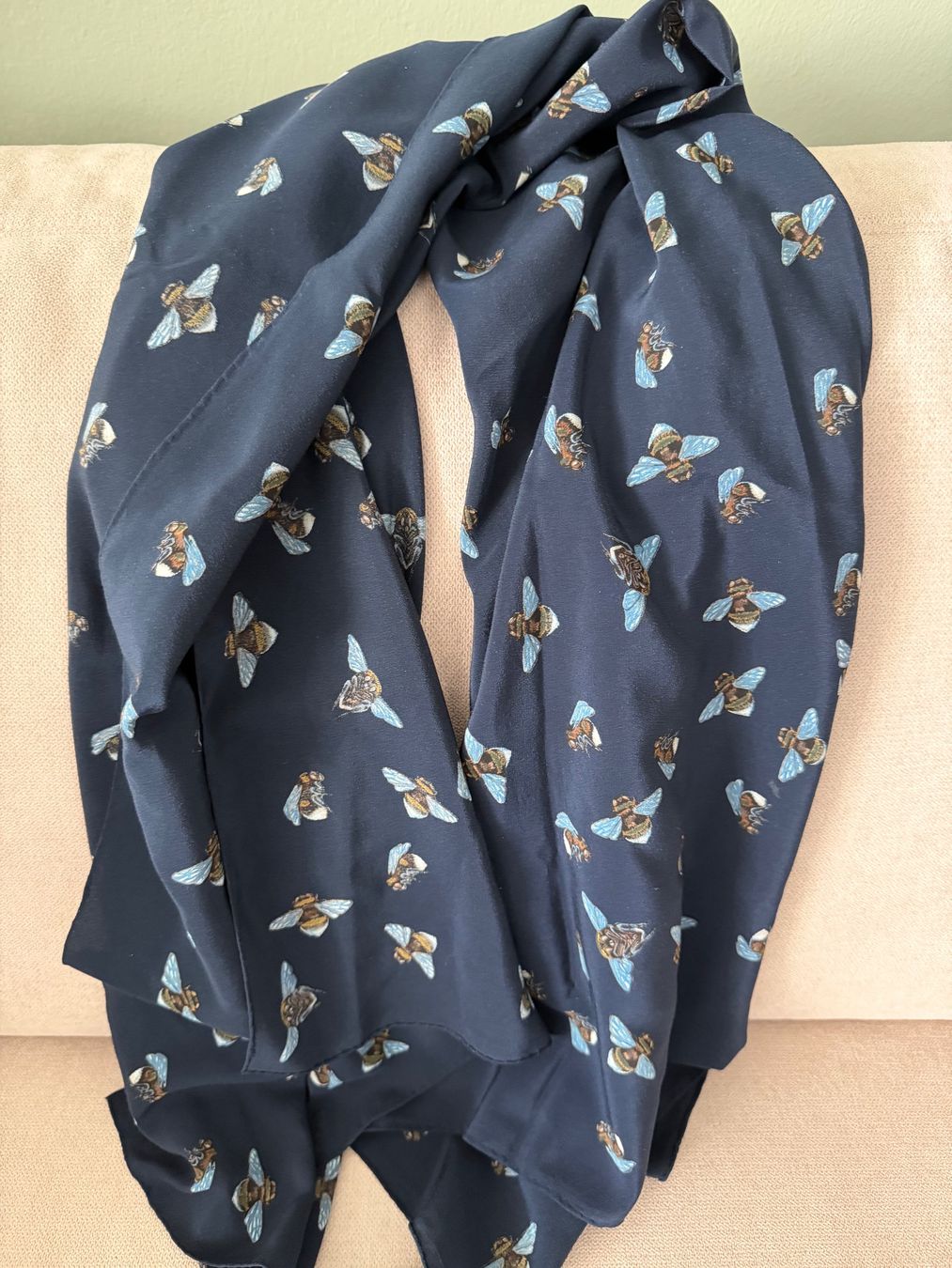 Fabric Frontline Foulard & Sciarpe: Fabric Frontline Seidenschal – Usato da Hedingen venduto da mon_br7r 2