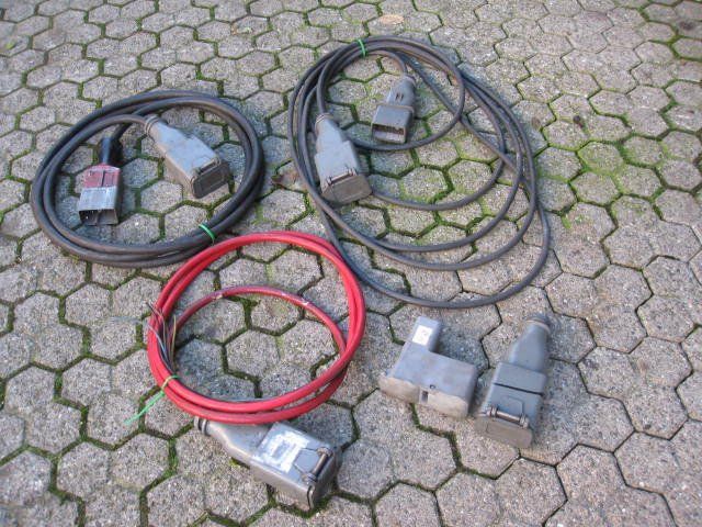 Cavi: Elektrokabel, Stecker, Kabel, Verlängerungskabel – Usato da Neudorf venduto da Siola71