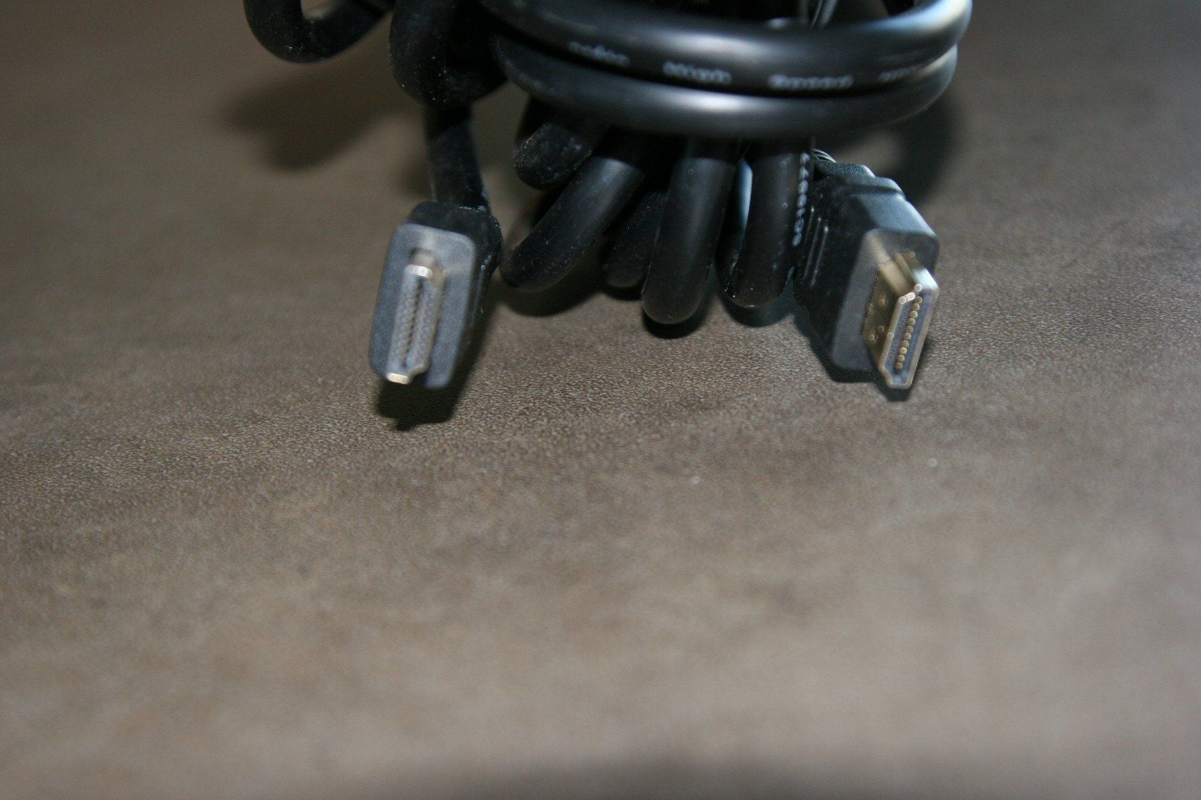Cavi: HDMI High Speed Kabel mit Ethernet, 10 Meter, Typ A – Usato da Büren an der Aare venduto da Sabinem71 1