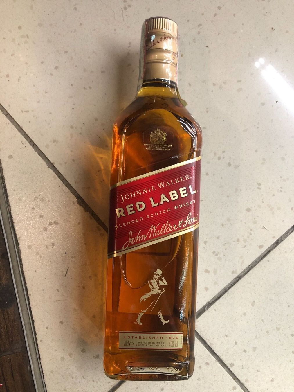 Johnnie Walker Spirituosen: Johnnie Walker Red Label Blended Scotch – Neu und originalverpackt aus Wald ZH von mlnt 4