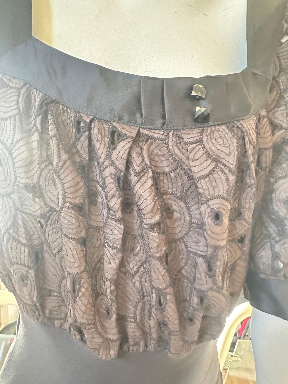 Vestiti: Seidenkleid von GOLD HAWK – Usato da Neuhausen venduto da Lechasseur 6