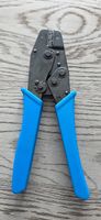 Crimpzange in blau