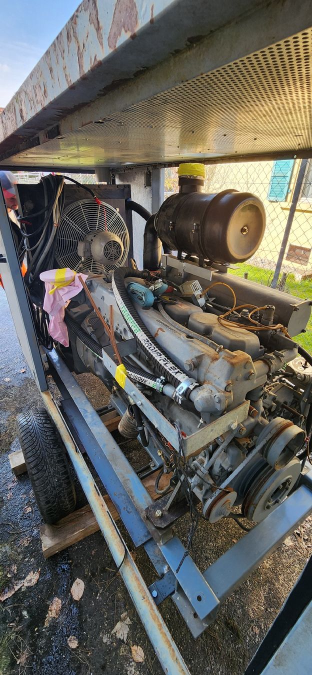 Bosch Generatori di corrente: Génératrice moteur Man – Usato da Courgenay venduto da sch_6kn5 4