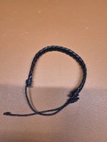Schickes, geflochtenes Lederarmband in Schwarz, neuwertig