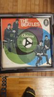 The Beatles Singel mit Vier Autogramme.
