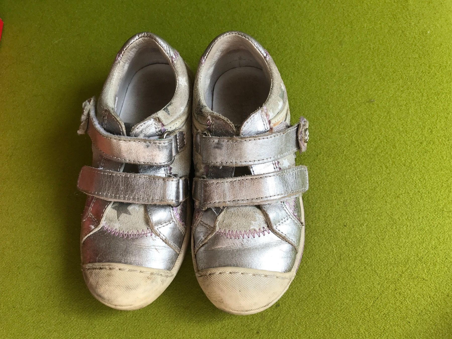 Scarpe per ragazze: Klasse Leder Halbschuhe 28 – Usato da Basel venduto da rosna