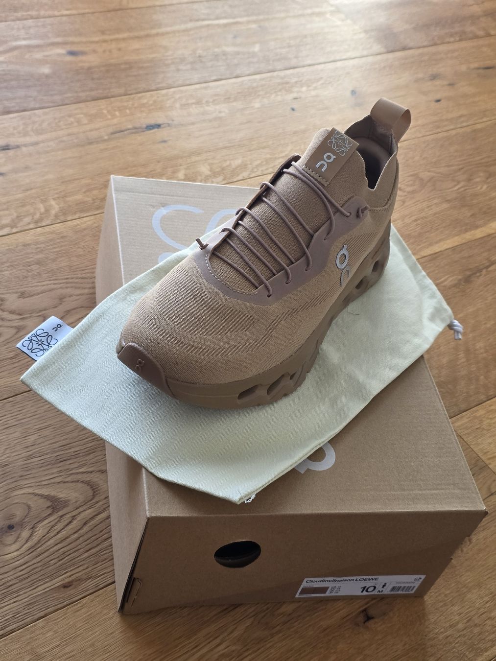 On Scarpe da uomo: On X Loewe Cloudtilt Originalverpackt Neu – Nuovo e nell'imballaggio originale da Eschenbach SG venduto da Silvio-96 3