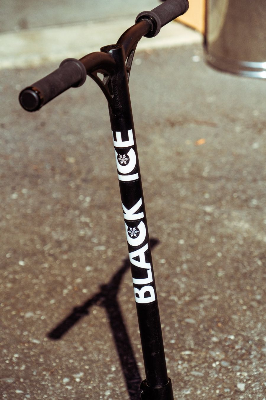 Slitta: Black Ice Snow Scooter – Usato da Unterseen venduto da Panini56 4
