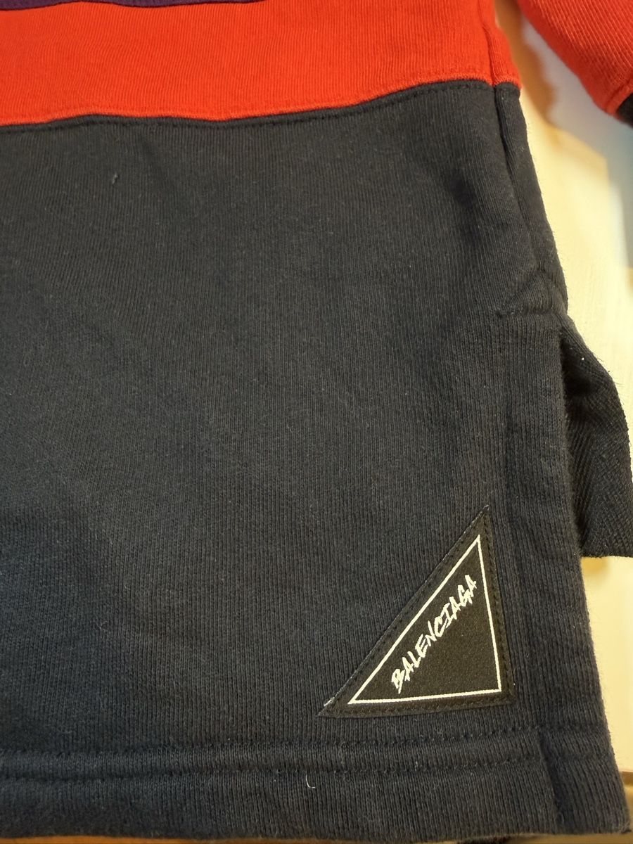 Balenciaga Maglioni & Felpe: Balenciaga Red Quarter Zip BB Sweatershirt Oversized – Nuovo (secondo la descrizione) da Genève venduto da ali_5msd 4