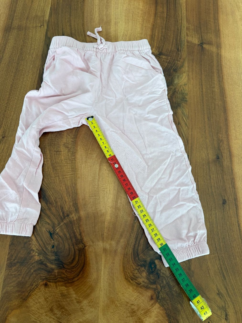 H&M Hosen: Hose von H&M, Grösse 98 – Gebraucht aus Haslen AI von s176 3