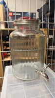 Glas-Getränkespender mit Hahn