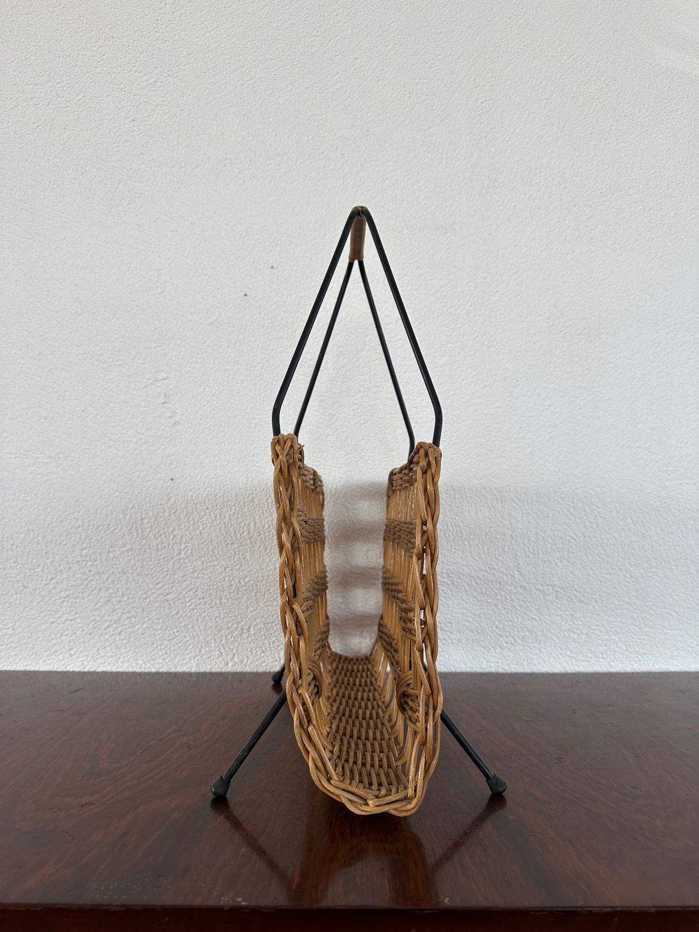 Altro per la casa: Vintage Rattan Zeitungsständer – Usato da Zürich venduto da frauflufelberg 4