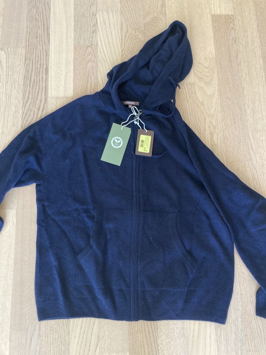 Jacken: fabrikneue Cashmere Jacke, Gr. M – Neu und originalverpackt aus Otelfingen von pat_8jmb 1