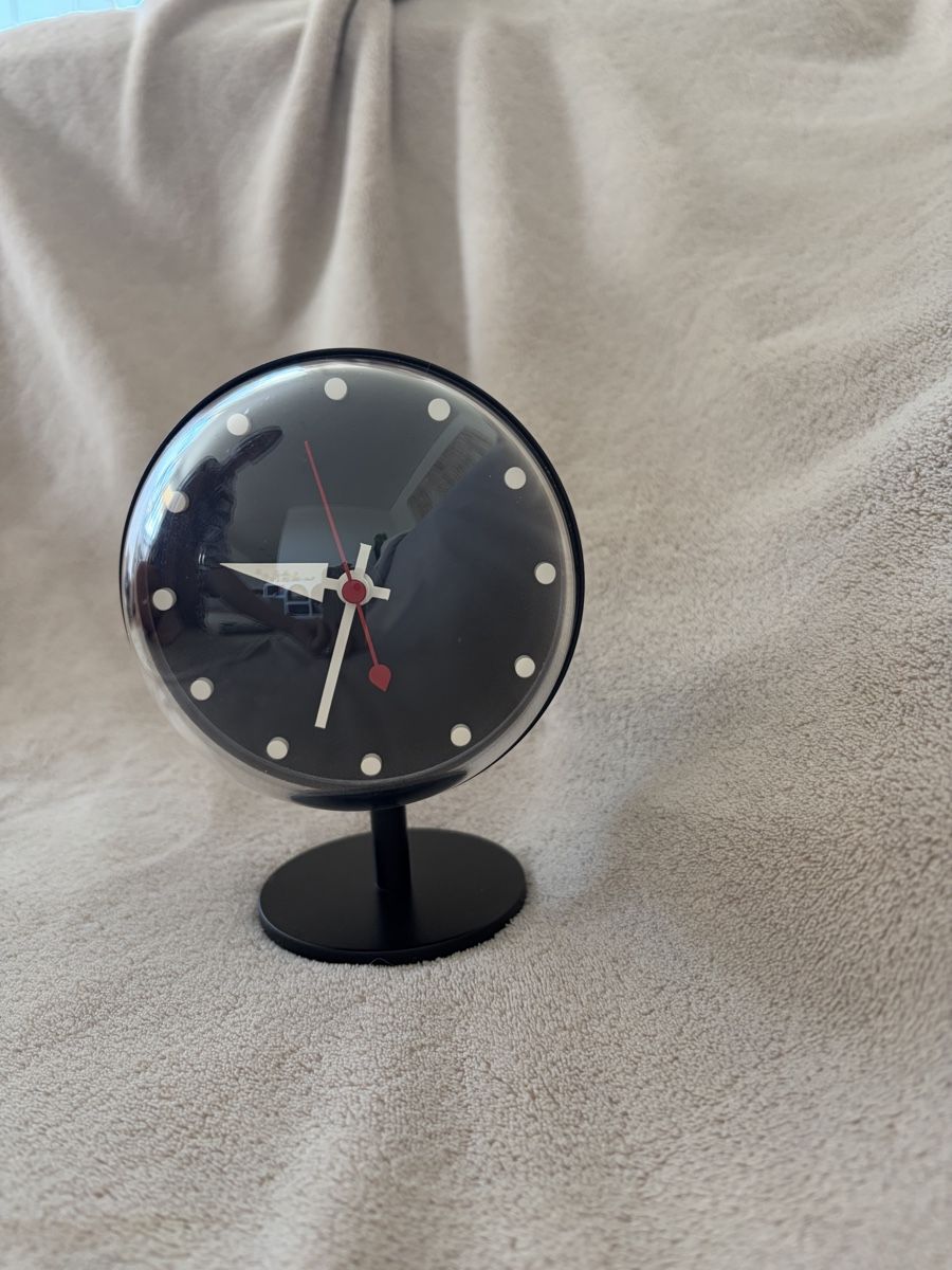 Vitra Orologi da terra & Orologi da parete: Vitra George Nelson Desk Clock, schwarz mit Originalverpacku – Usato da Niederrohrdorf venduto da mitchelicious 5