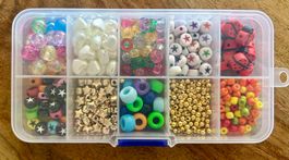 Bunter Mix Acryl Bastelperlen  in Organizer Box