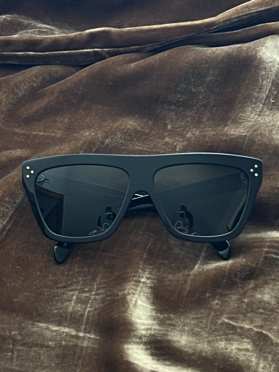 Celine Occhiali & Lenti: CELINE Square Sunglasses CL40256I – Nuovo (secondo la descrizione) da Bern venduto da RussianDoll 1