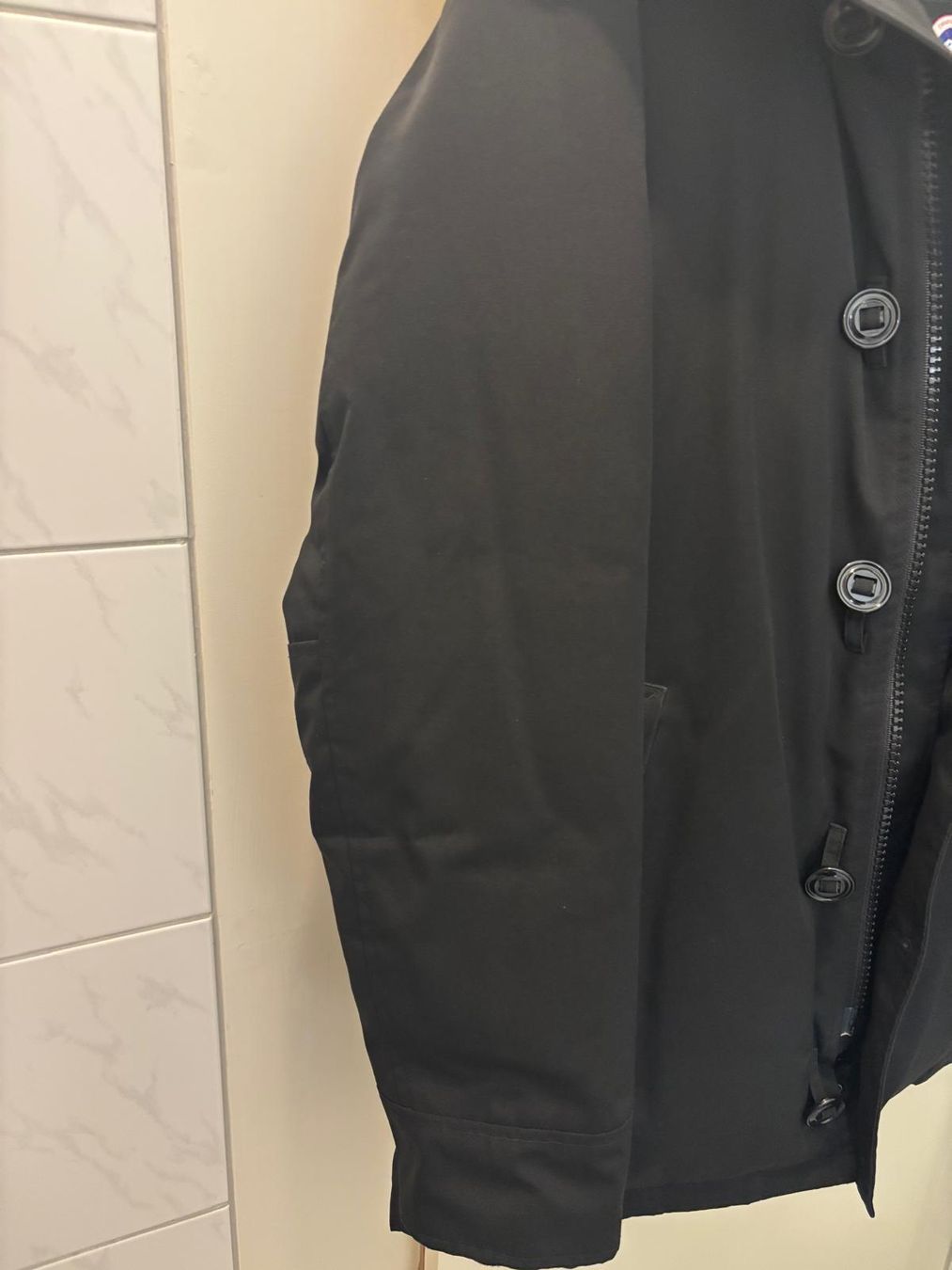 Canada Goose Giacche: Canada Goose Jacke – Nuovo (secondo la descrizione) da Brunnen venduto da pel_vk7g 4