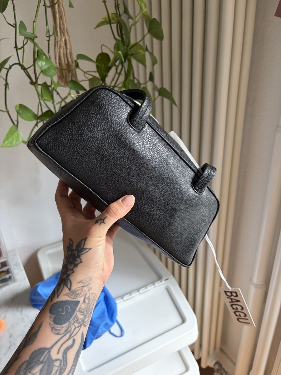 Taschen für Damen: Baggu Small Leather Bowlet Bag Schwarz (Neu!) – Neu und originalverpackt aus Bern von jas_5f6b 7