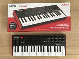Akai MPK mini Plus 37 touches – Séquenceur, pads MPC