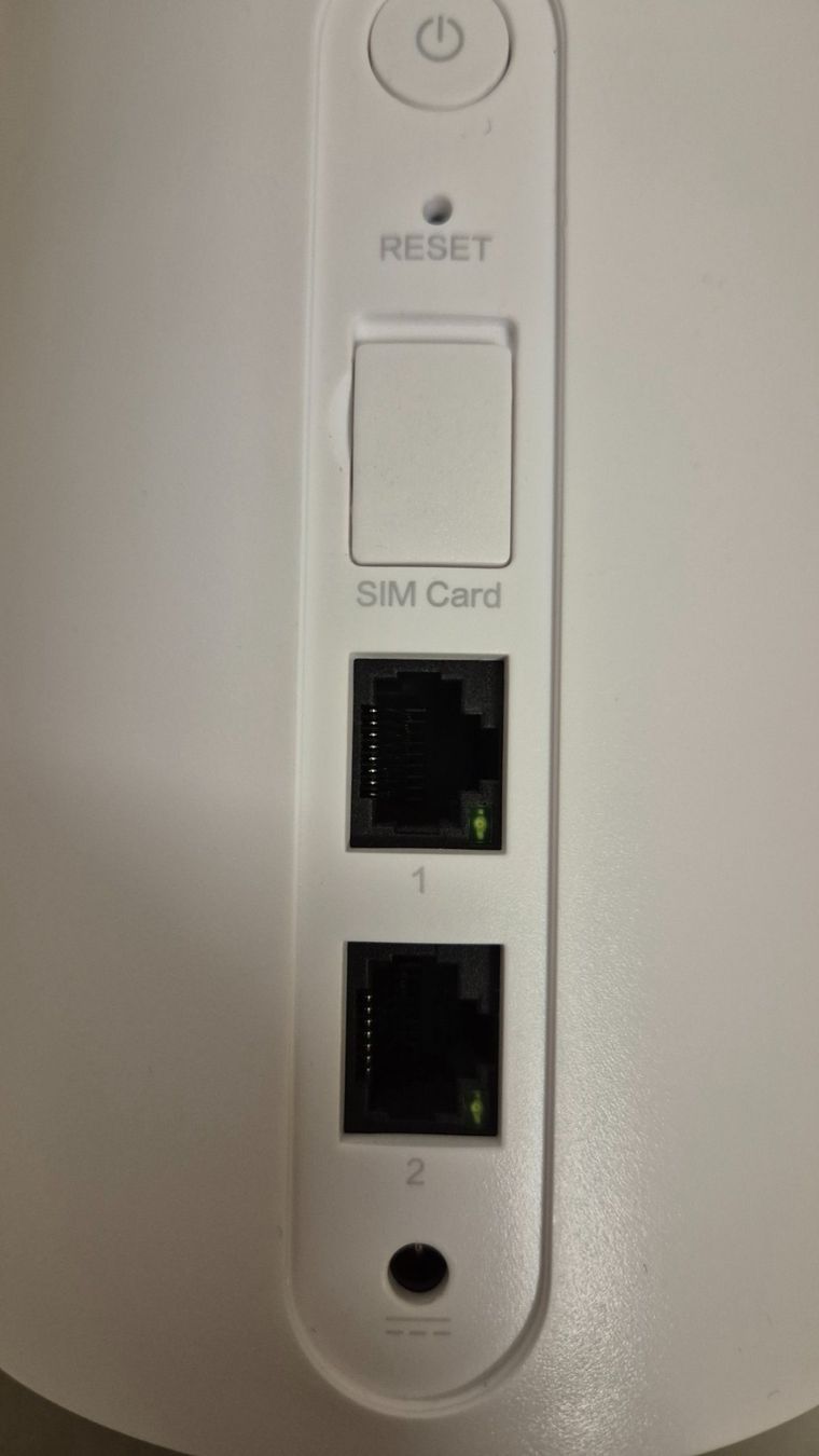 Xiaomi Modems & Router: Xiaomi 5G Router CPE Pro CB0401V2 – Gebraucht aus Stäfa von TechPat 2
