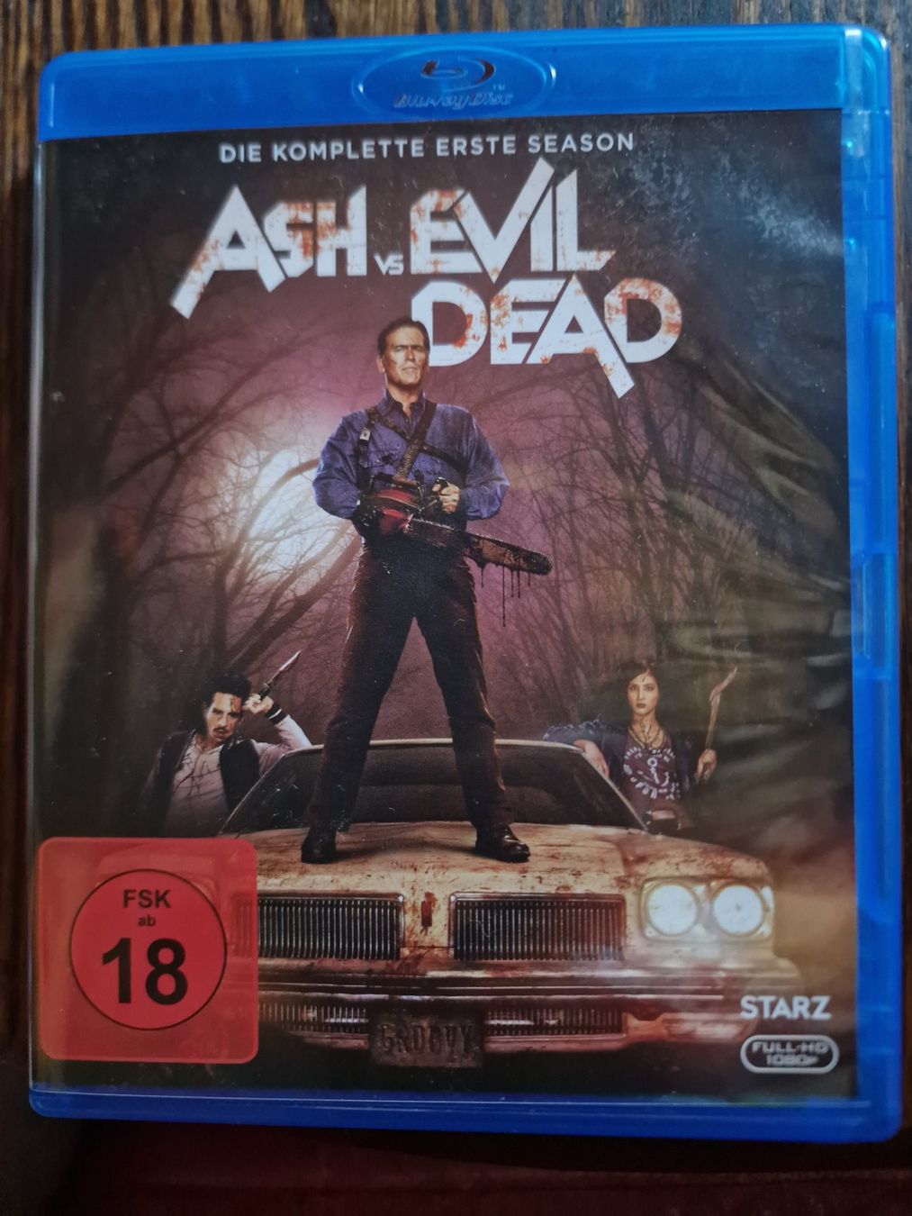 Tutti i DVDs: Ash vs Evil Dead - Die komplette 1. Staffel - Blu-ray – Usato da wünnewil venduto da mar_f2z8 3