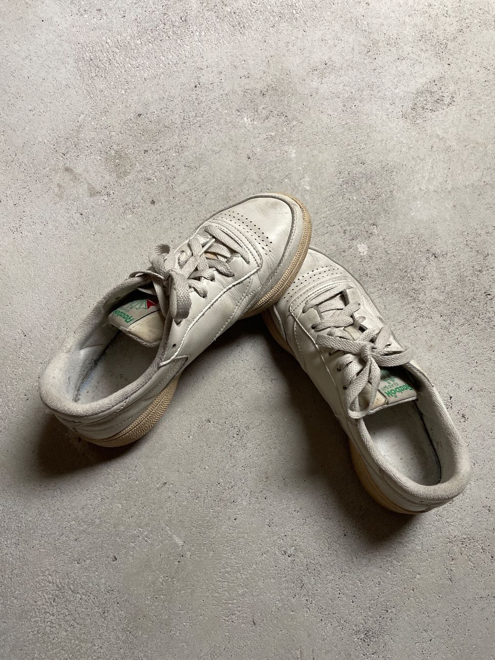 Reebok Scarpe da donna: ALLES RAUS Reebok Sneakers 38 – Usato da Kloten venduto da simones.thriftshop 1
