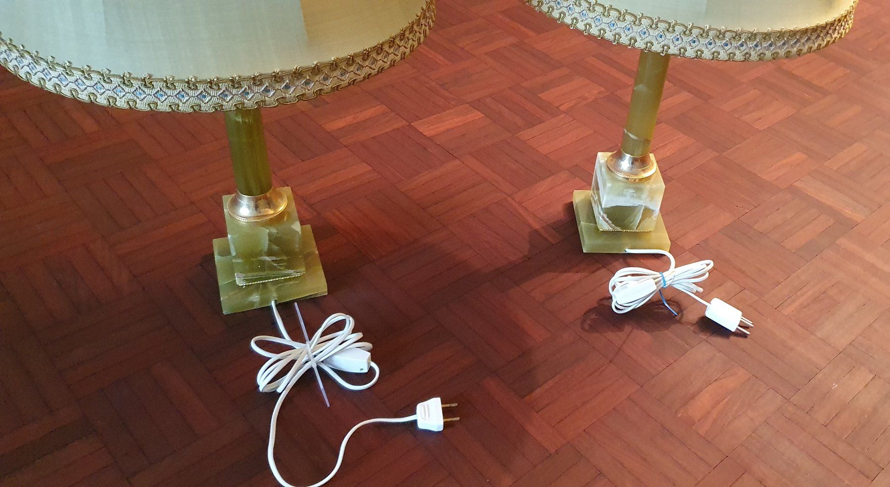 Lampen: 2 Vintage Stehlampe, Onyx Extra, Italien – Gebraucht aus Kreuzlingen von Rschweiz1 2