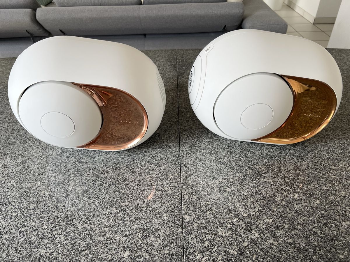 Devialet Casse acustiche: Phantom Devialet 108 db gold stéréo + accessoires  – Usato da Delémont venduto da YBroquet 2