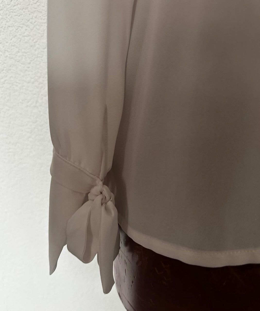 Comma Blusen: Comma Rüschenbluse Damen 38 – Gebraucht aus Liestal von Ballybs 2