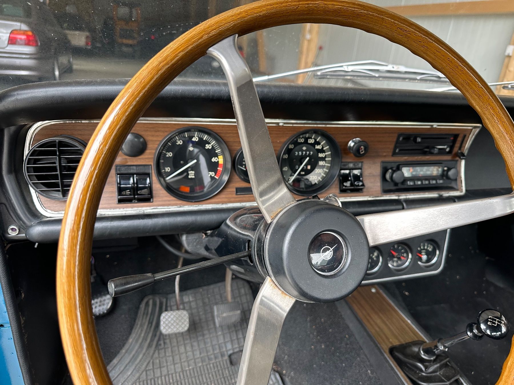 Opel Automobili: Opel Commodore A Coupe 2500 GS Vetran – Usato da Reigoldswil venduto da mensch76 2