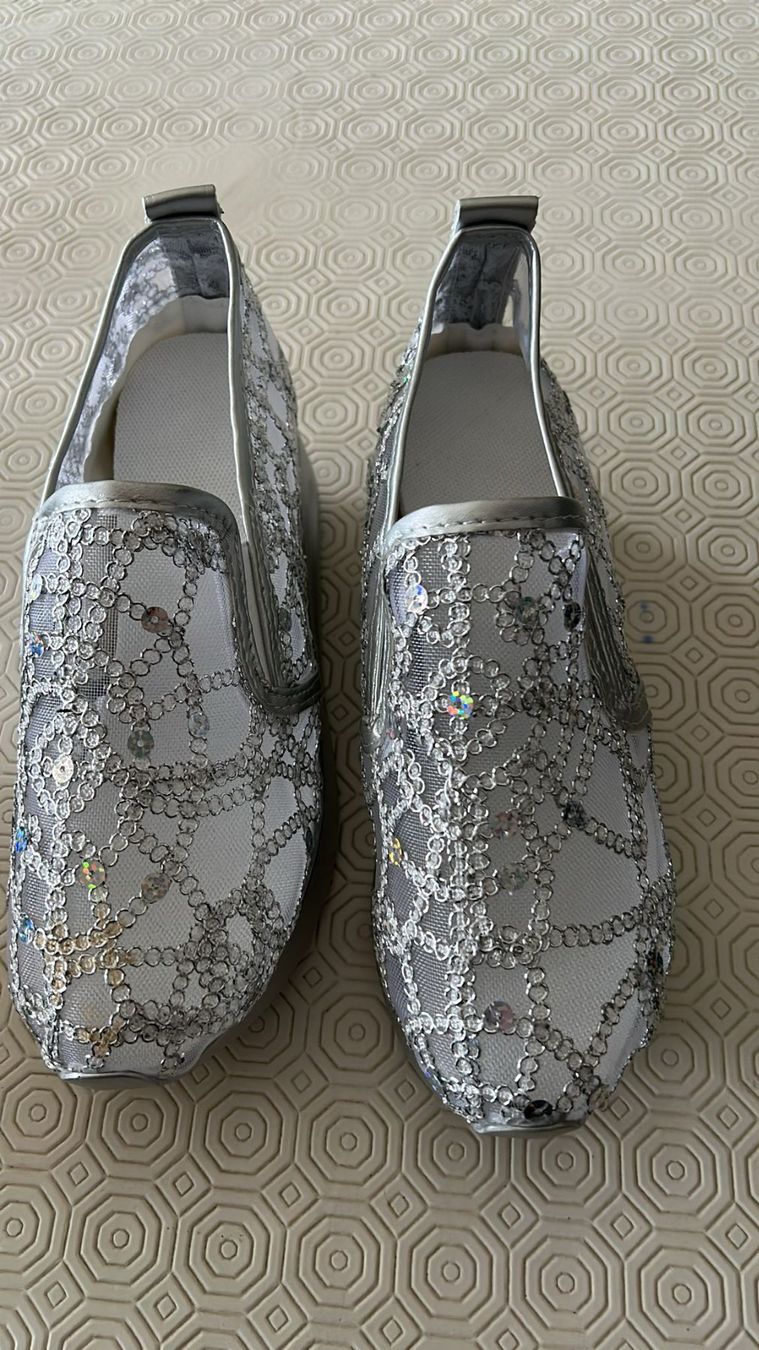 Scarpe da donna: Scarpe argento semitrasparenti n.36 nuove – Nuovo (secondo la descrizione) da Melano venduto da H-Sara 1