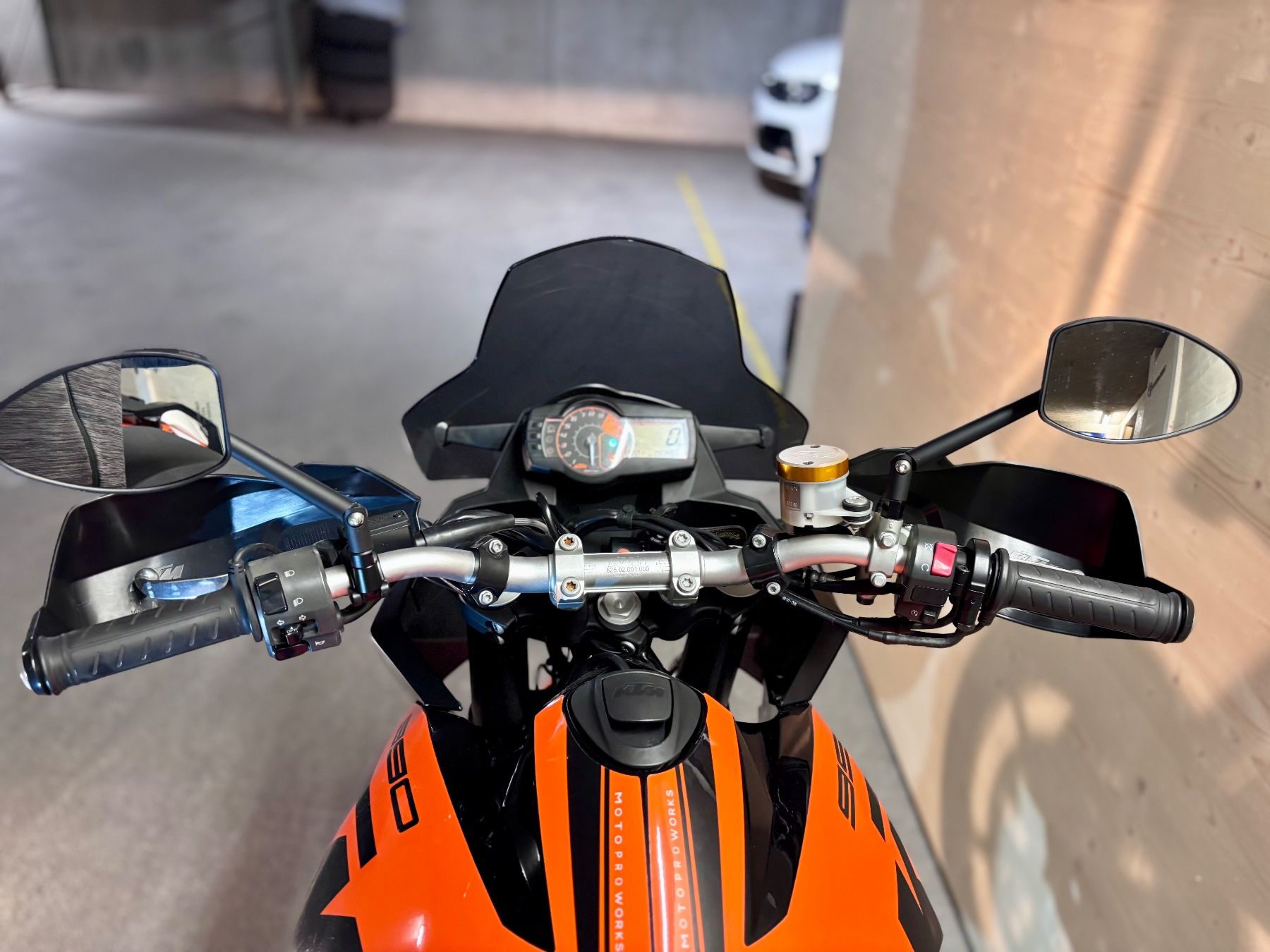 KTM Strada: KTM 990 SM-T – Usato da Lohn-Ammannsegg venduto da Driftking 9