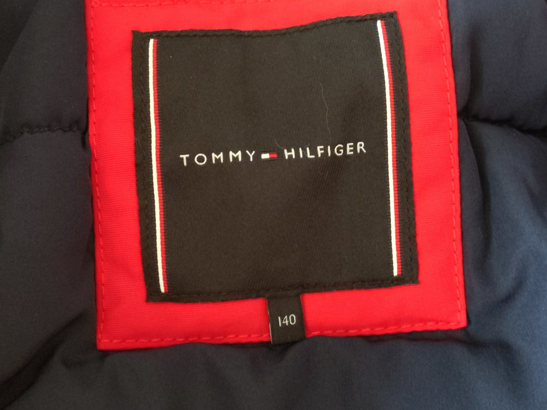 Tommy Hilfiger Giacche: TommyHilfiger Jungen Essential Jacket Grosse 140 – Usato da Bottmingen venduto da Malina_Outlet 5