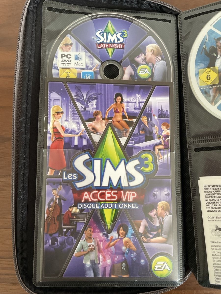 Jeux: Les sims 3 & 4 + 3 extensions – D'occasion à La Tour-de-Peilz par flo_m27g 1