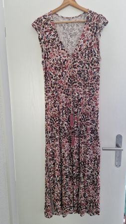 Sommerkleid geblümt; Grösse 40, guter Zustand
