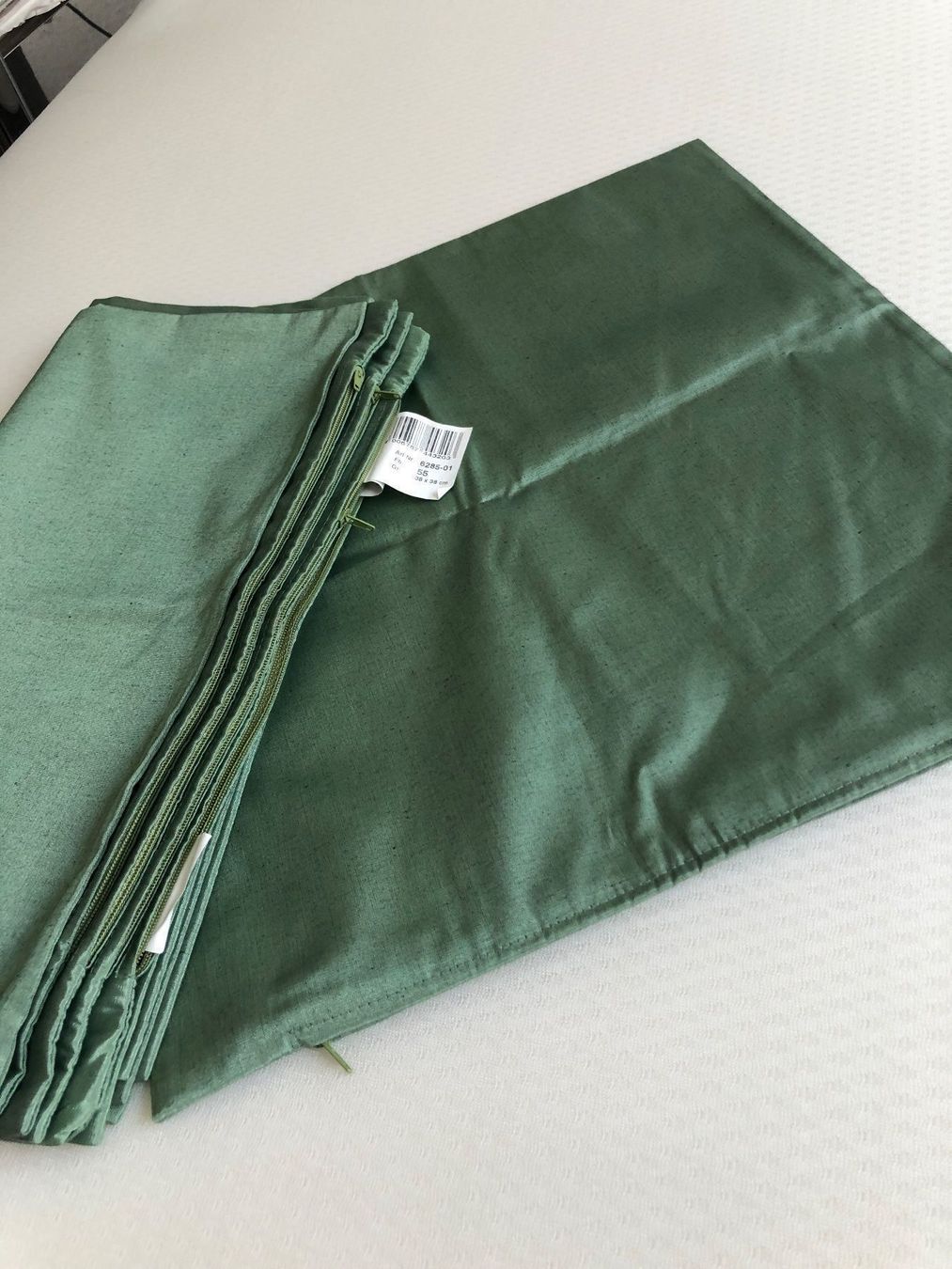Kissen: Kissenbezug Grün – Neu und originalverpackt aus Adliswil von Jessik0 2