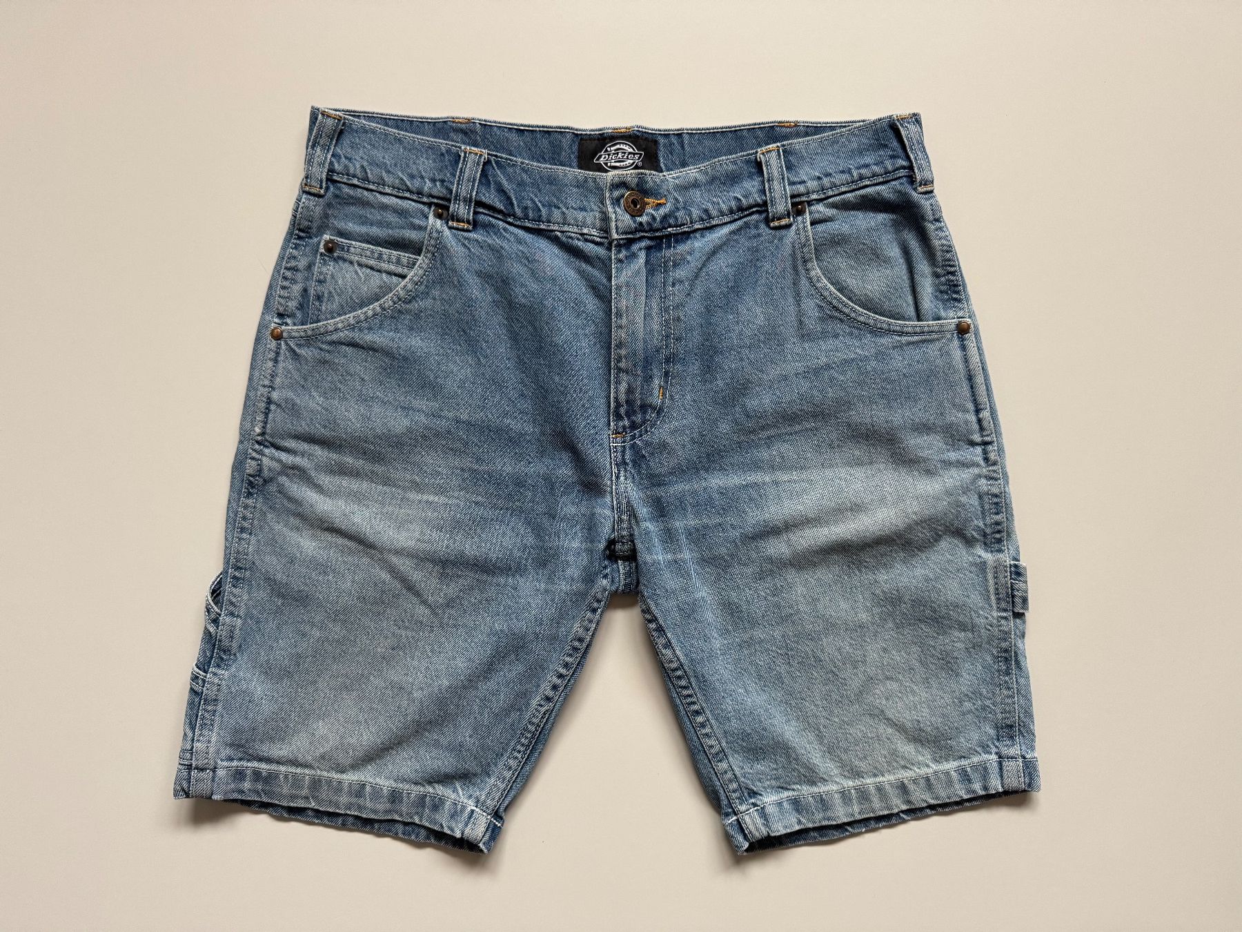 Dickies Jeans: Dickies Garyville Denim Shorts MEN W33 – Usato da Neuchâtel venduto da _Easy_to_Find_