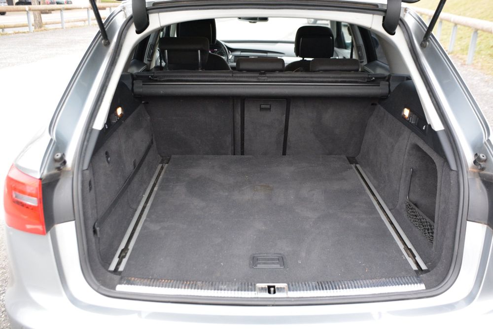 AUDI A6 AVANT  QUATTRO 3.0 TDI AB PLATZ 8