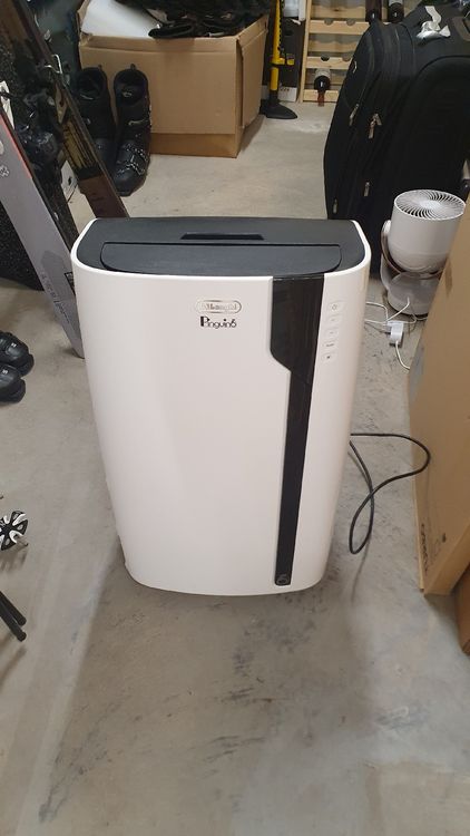 De'Longhi Klimageräte: DeLonghi Pinguino AC Unit 10000 BTU/h – Gebraucht aus Brig von mdw_278l