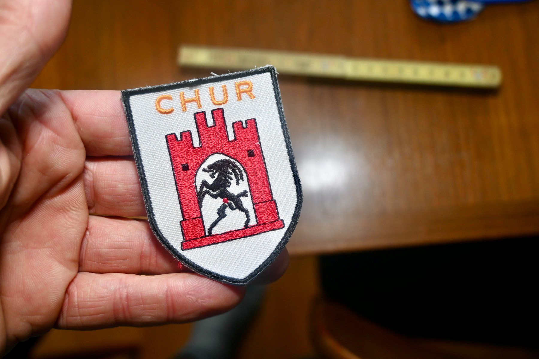 Swiss Placchette & Badge: WAPPEN  Chur PATCH badge AUFNÄHER – Usato da Pfaffhausen venduto da mono_rec 1